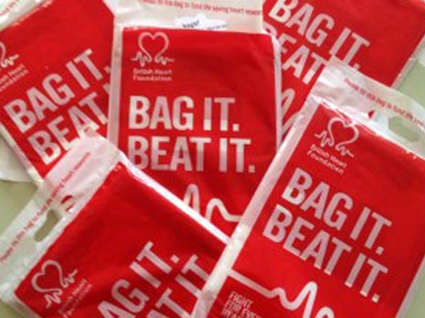 Vicar Lane Shopping Centre has announced that their shoppers managed to donate 100 bags to the British Heart Foundation (BHF) during their 'Bag It. Beat It.' event.