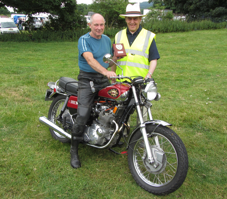 The Ashover Classic Bike winner was Billy Batholomew from Sheffield with a 1971 BSA Rocket 3