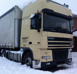 Stranded Lorry in New Whittington