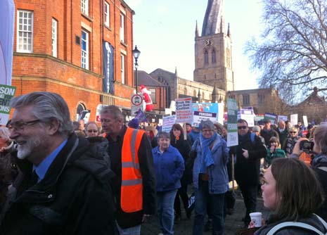 The march, held this morning, began at Rykneld Square at 11am and drew support from many unions
