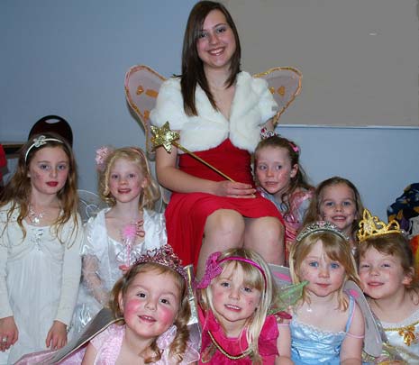 Fairy Cuddles (Chloe Chandler, who also helped with the choreography) headed a delightful ring of pantomime fairies (Georgina Tarbatt, Emily Daykin, Estee Hunter-Bott, Verity Camm, Ella Parsons and Evie Bell