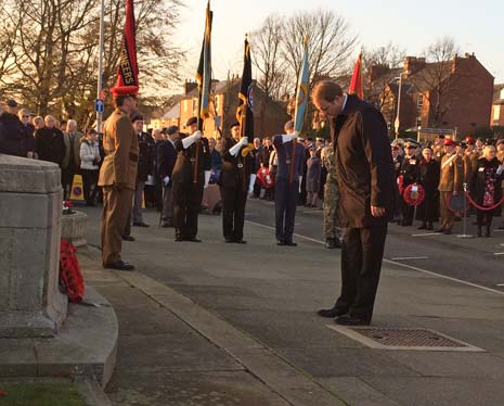 MP for Chesterfield, Toby Perkins, lays a wreath at the War Memorial on Rose Hill
