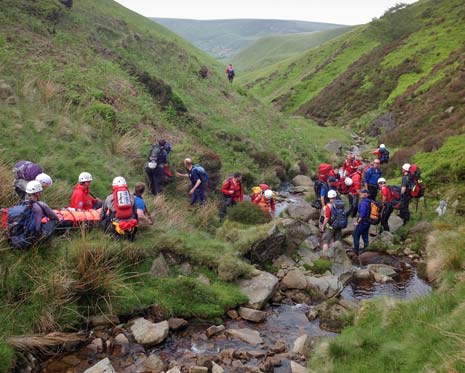 A DofE Award Scheme participant suffered a serious spinal injury after falling dopwn the steep sided Blackden Brook