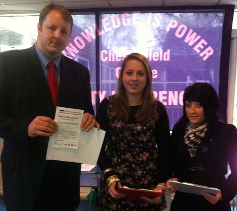 Toby Perkins at Chesterfield Colleges Day Of Action against the withdrawal of the EMA