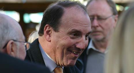 Simon Hughes meets Market Traders and customers during his walkabout