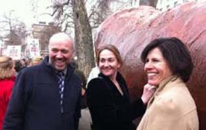 MP Natascha Engel outside 10 Downing St with local Farmers Steven adn Karen Thompson and a giant sausage!