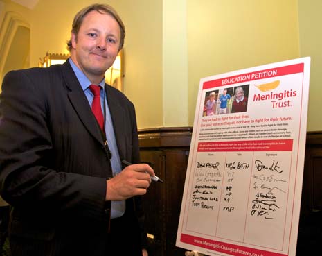 Chesterfield MP Toby Perkins supports the Meningitis Changes Futures Campaign