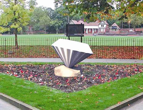 A more permanent commemoration will be the installation of a steel Diamond Sculpture at Queen's Park. 