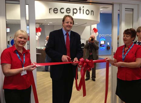Chesterfield Borough Council's customer service centre has been officially opened this morning by Toby Perkins MP, in the presence of the Mayor and Mayoress of Chesterfield.
