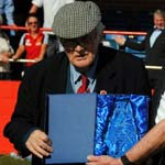 Red's Honour Their Longest Serving Supporter