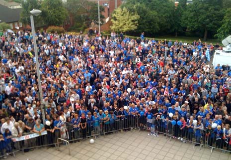 Crowds took to the streets and gathered at the Town Hall to see Chesterfield Football Team take the plaudits