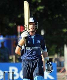 Finally, Derbyshire's winter recruitment for Division One cricket in 2013 has begun with the signing of Warwickshire Wicket Keeper Richard Johnson.