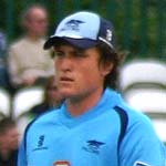 Tom Knight signs 3 year deal with Derbyshire County Cricket Club